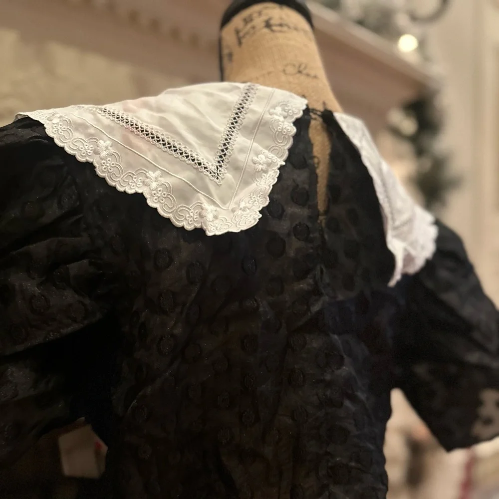 Sister Jane Black Top with White Lace Collar - Picture 10 of 12
